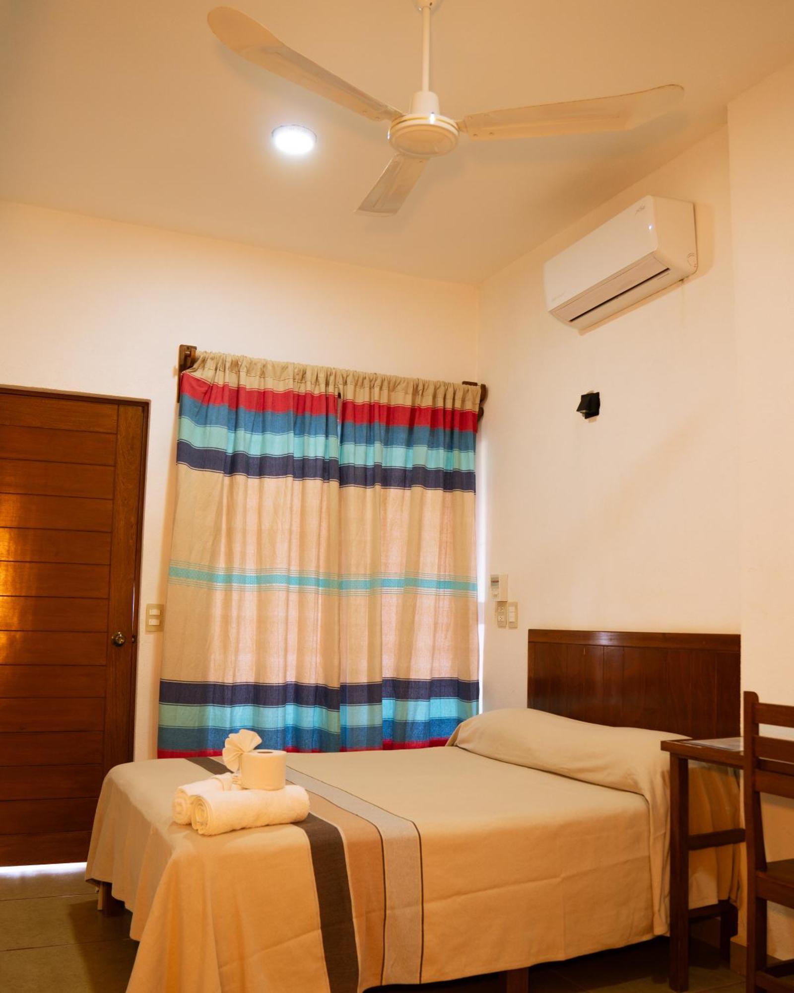 Hotel Vidamar Puerto Escondido  Bagian luar foto